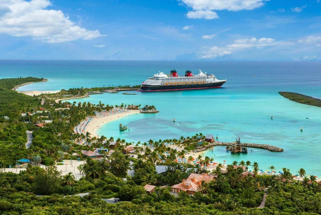 #SailawaySunday – Disney Cruise Line Earns Top Honors in 2019 Cruise Critic Cruisers’ Choice Destination Awards …borplumbsfuntasticfinds.wordpress.com/2019/07/28/sai…