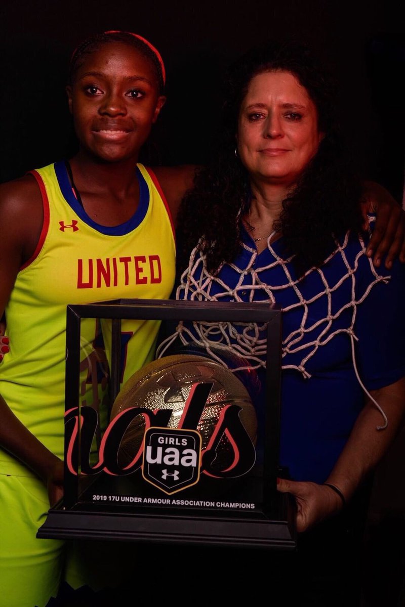 HollywoodRaven's tweet photo. 2 of the best!!!! Stay tuned.........
@FBCMotton @KiKiHunt #FBCUnited https://t.co/DtdqJudP36