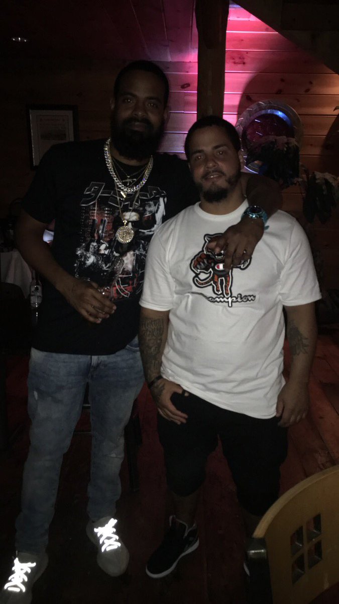 45twizzy's tweet photo. Big litty #showout #perform #killedit #nocap #twiss #livelife #eklass #bandup #wethereason #youbroke https://t.co/IV2wdhPrQ3