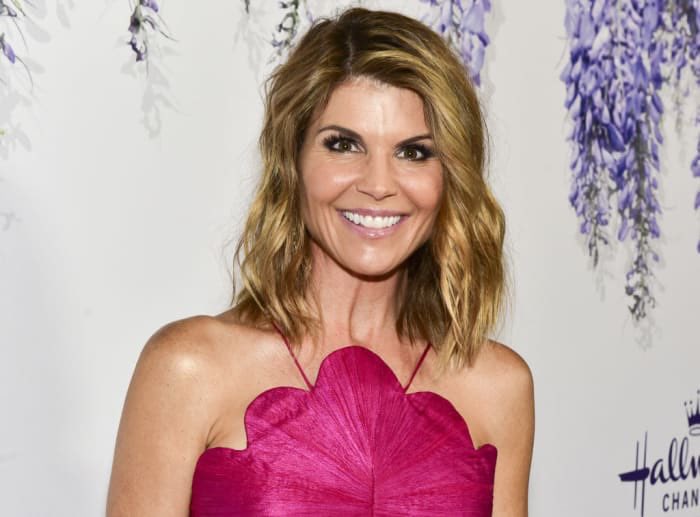Happy Birthday, Lori Loughlin!     