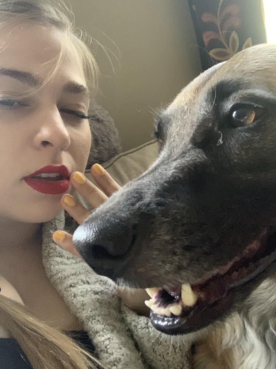 iampolish's tweet photo. be honest are we dramatic? #yellow #red #pantone #eyegoop #motherdaughter https://t.co/JHbHckJhLA