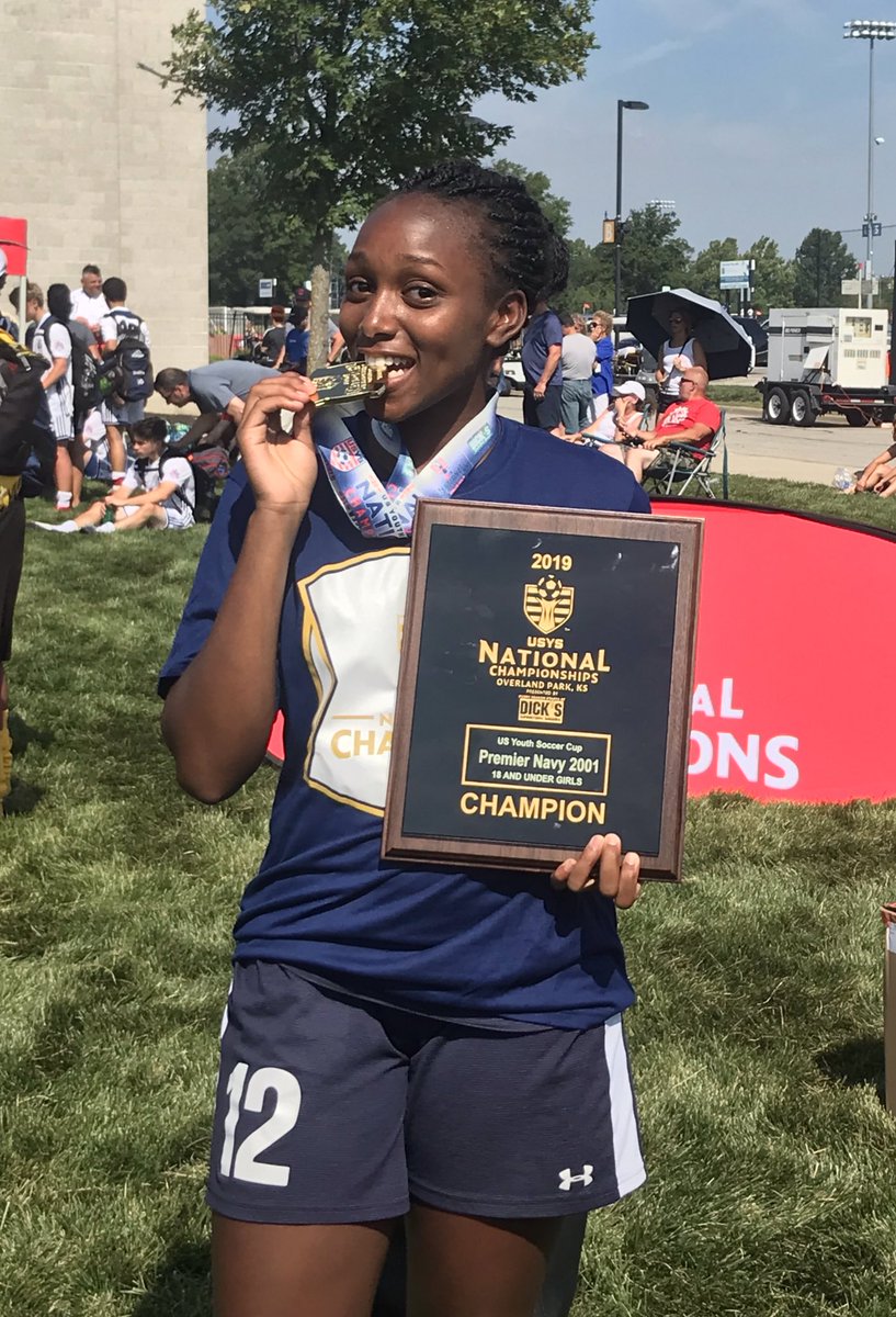 ayaneal12's tweet photo. 2019 U18 National Campions ⚽️🏆 https://t.co/1rpKRKVeaW