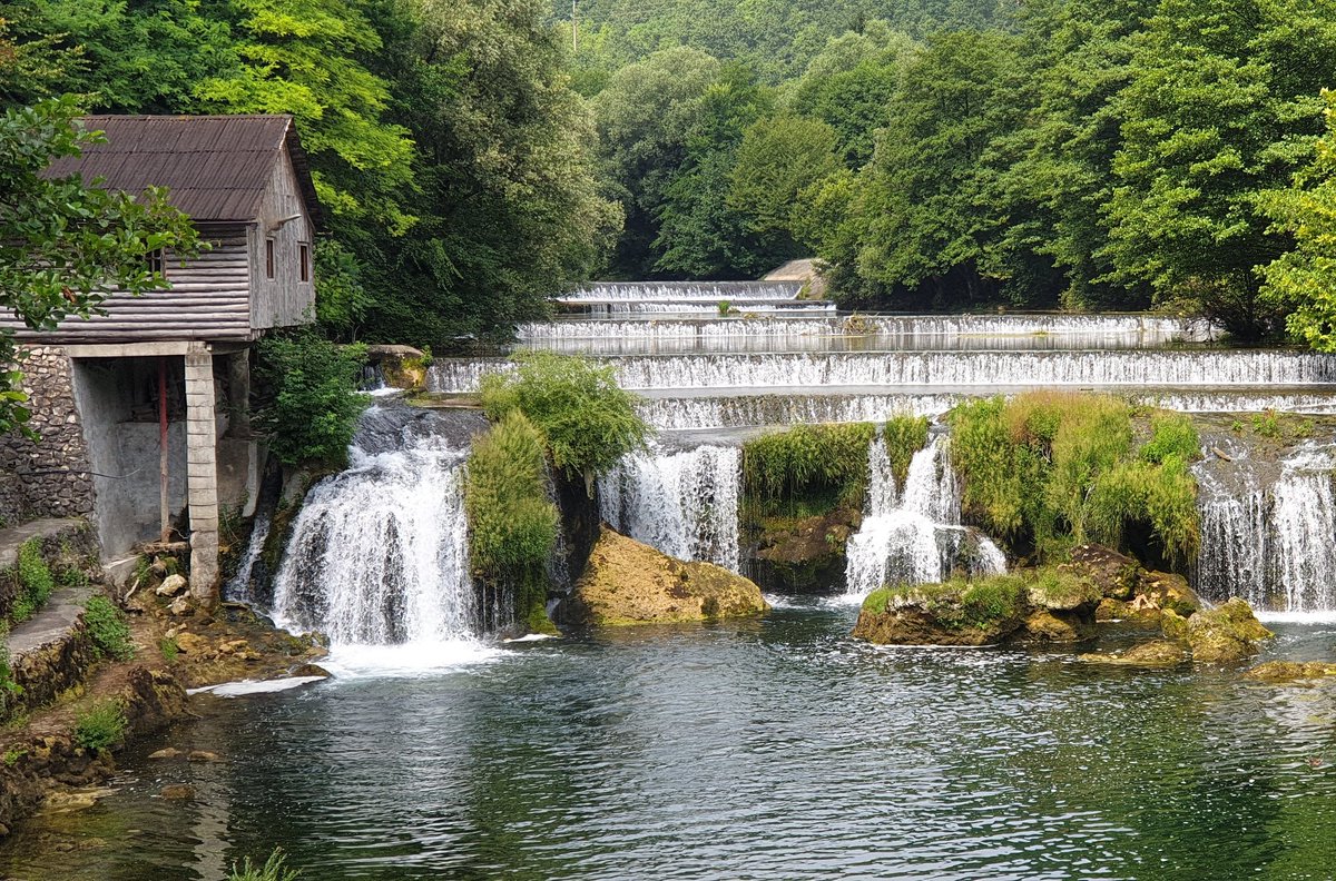 azra_bgradiska's tweet photo. #KostelskiBuk
#RiverUna
#Bosnien https://t.co/Aads9Pxd3u