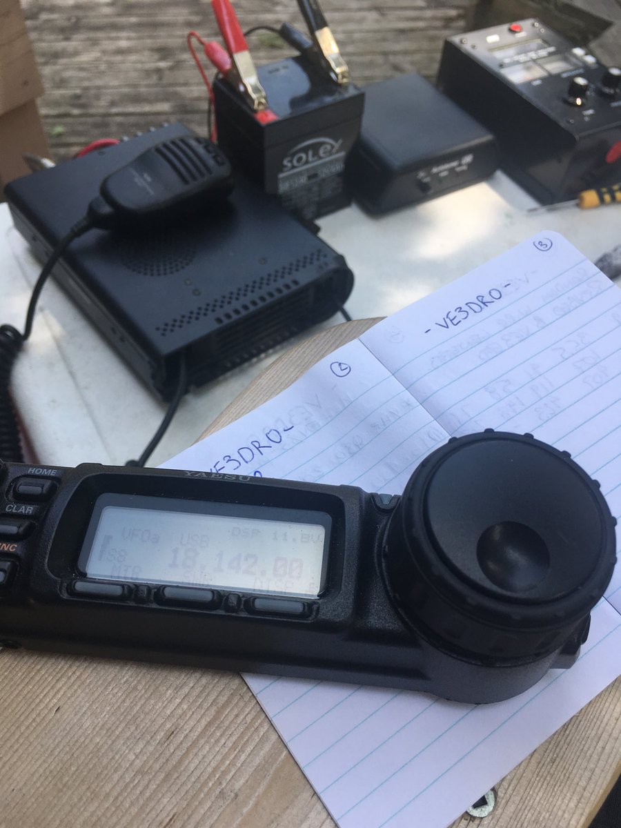 ve3dro's tweet photo. Radio time 😍 https://t.co/3aP5tdyiks
