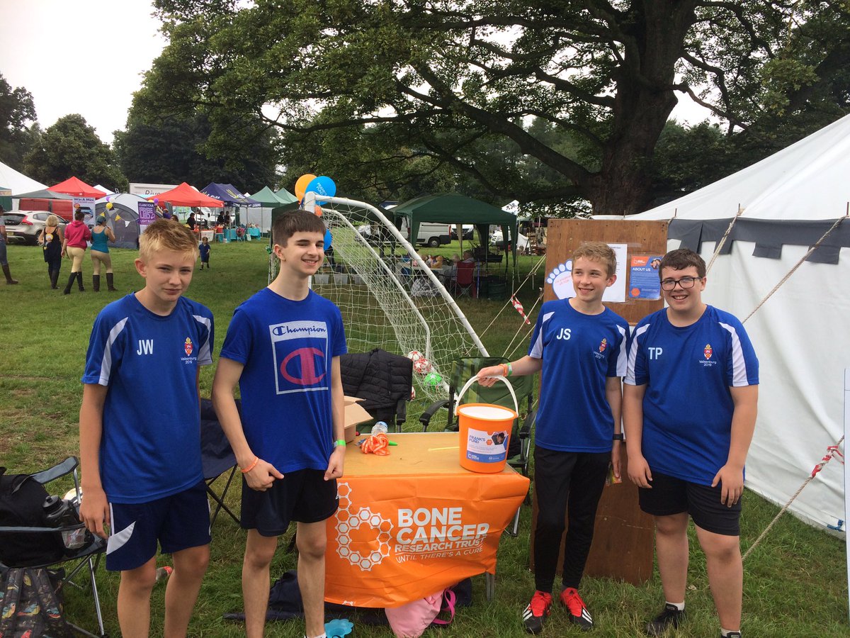 So proud of these boys raising over £175 in memory of their @StAidansCEHS  school friend #franksfund at Aldborough and Boroughbridge Show today. Well done. #bonecancerresearchtrust