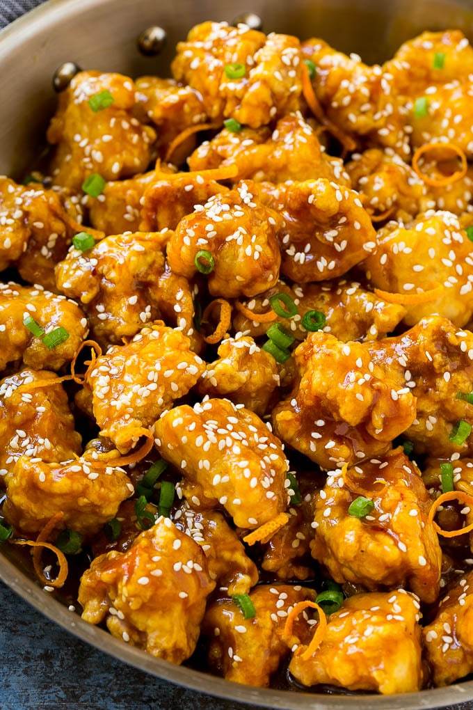 Recipleaser's tweet photo. Orange Chicken by @dinneratthezoo #Recipleaser #DinnerAtTheZoo #chicken #dinner #recipe https://t.co/wFQUrSuyj0 https://t.co/vrb5dMzODN