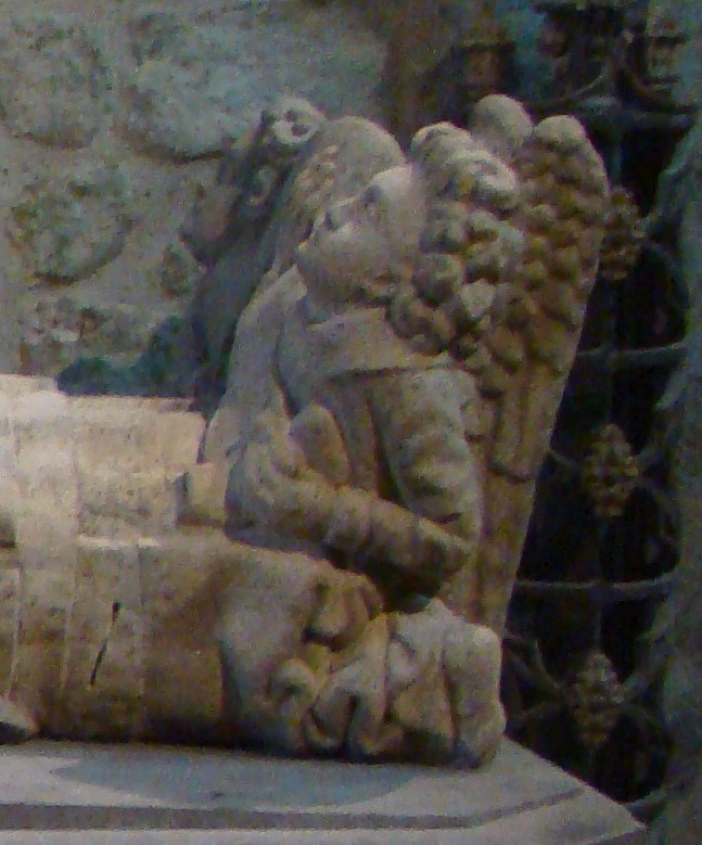 cotentinologue1's tweet photo. Angels backs and soles #St_Brieuc cath #Brittany
C15 bishop St Guillaume ⛏️granite
https://t.co/G49baCjpAl https://t.co/Dr6lHFvepk