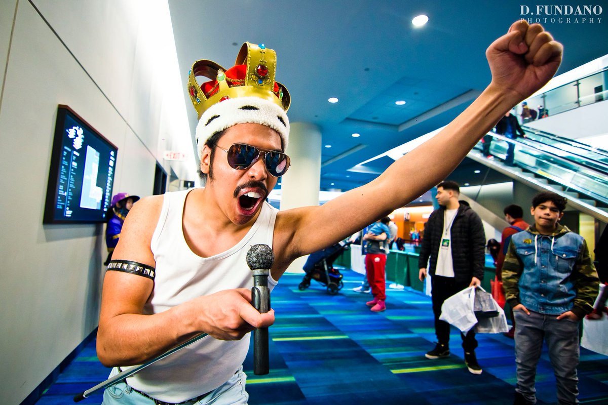 TheJoshTime's tweet photo. “No hate no fight
Just excitation
All through the night
It's a celebration~♪”

A throwback to my #FreddieMercury #cosplay at #TorontoComiCon because I AM SEEING #QUEEN TONIGHT!

Details: https://t.co/QPZEjbOlVm

@QueenWillRock @therpf #QueenCosplay #BohemianRhapsody https://t.co/VN2RHs9p8I