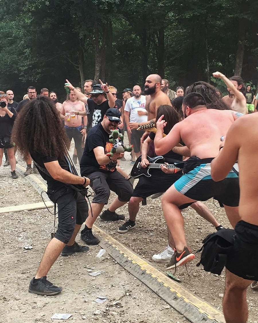 That's how you mosh at Metaldays 🤘🤘🤘