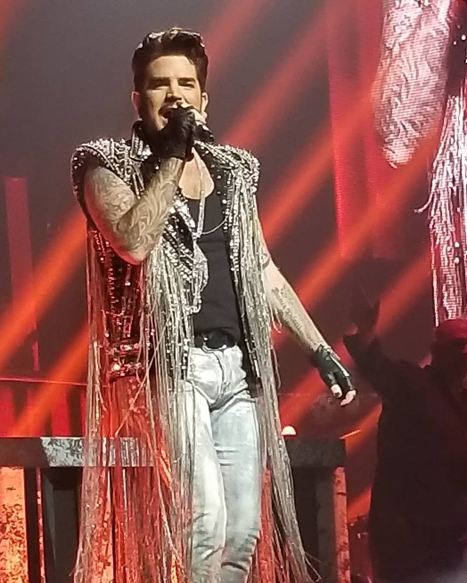 NightLY_91's tweet photo. @adamlambert DETROIT PART 3 @adamlambert #TheRhapsodyTour #QALDetroit
Sources:
https://t.co/mfue6al5kC
https://t.co/lRvj6kw9SG
https://t.co/JXZN0pEsMn https://t.co/mxkCmih0sR
