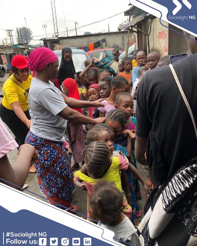 socialightng's tweet photo. Children are the heritage of the world, they deserve a good today so they can build a better tomorrow.
#Socialight #SocialightLimited #InyangFoodDrive #ChaisHealth #Children https://t.co/7SZtCtVr4e