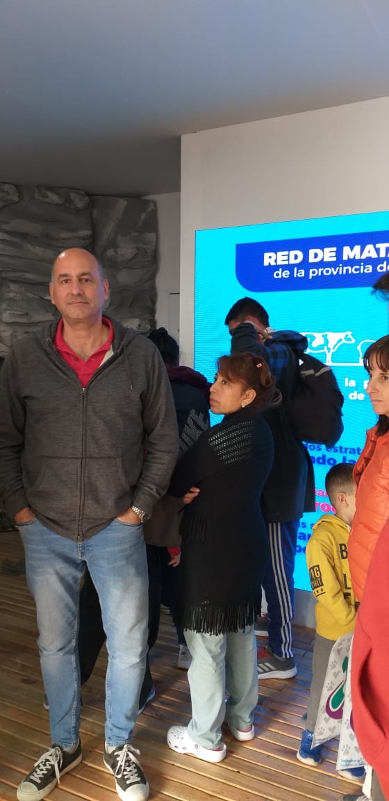 juancarivara's tweet photo. Recibiendo visitas en el stand de Neuquén https://t.co/RM0y6JqKPG