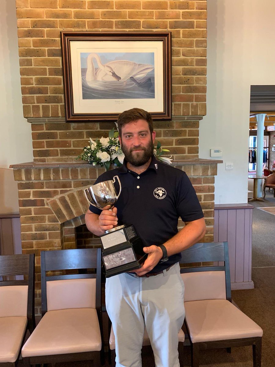 BanditsGolfTour's tweet photo. Congratulations @boxcar0909 on winning today’s event with 40pts(+2),only a double bogey at 18 denied us from seeing our 1st level par round @BanditsGolfTour 

Todays win was a double celebration as it coincided with the birth of his niece, congrats to parents Jo &amp; Pete.  🏆 👶🏻 https://t.co/LhEXE2UR79