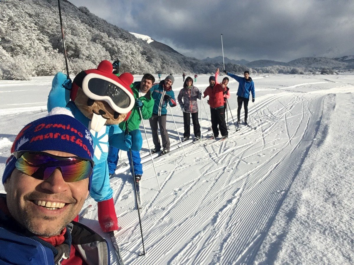 visitaushuaia's tweet photo. ¡@pablovalcheff y @KrundiCastor ya están entrenando para la #MarchaBlanca! ¿Vas a participar?

#VisitUshuaia #MásAlláDeTuImaginación https://t.co/aPqnMXasqL