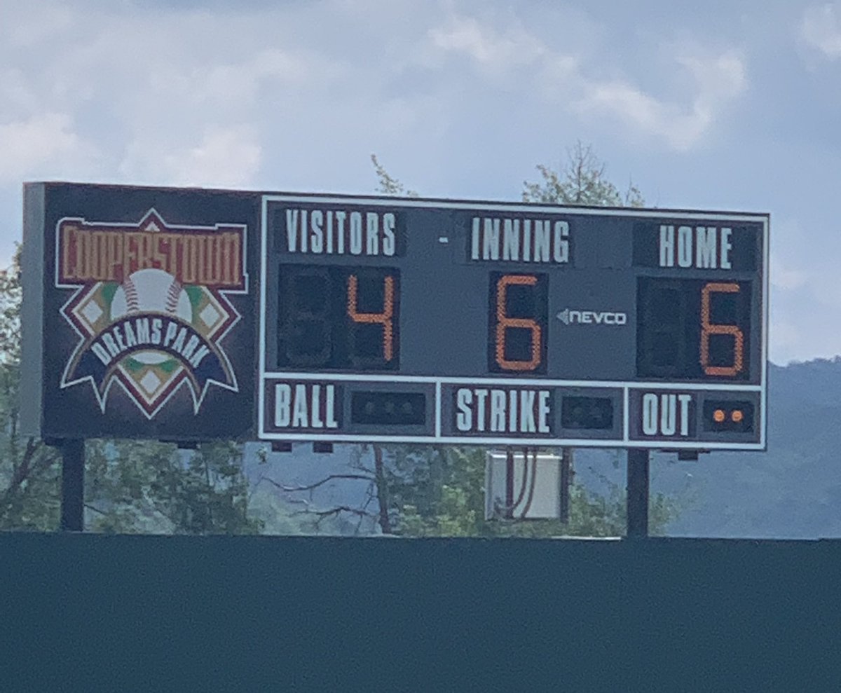 PapioSelect's tweet photo. Way to start Storm Chasers!! 6-4 win over Grand Rapids Flames (Michigan)!
#chaserbaseballfamily
#tripofalifetime
#firstdinger https://t.co/1XBHO4ihwy