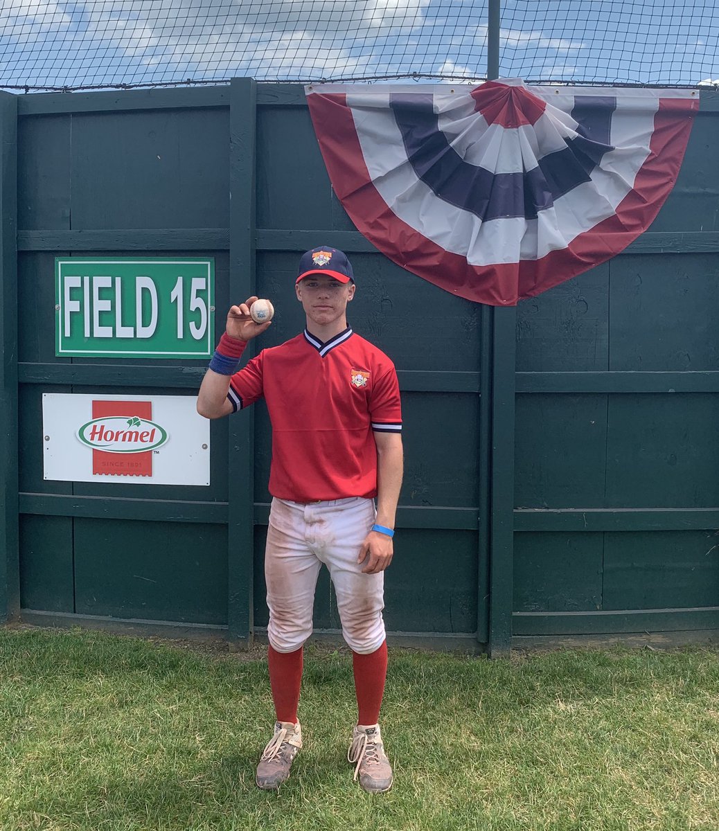 PapioSelect's tweet photo. Way to start Storm Chasers!! 6-4 win over Grand Rapids Flames (Michigan)!
#chaserbaseballfamily
#tripofalifetime
#firstdinger https://t.co/1XBHO4ihwy