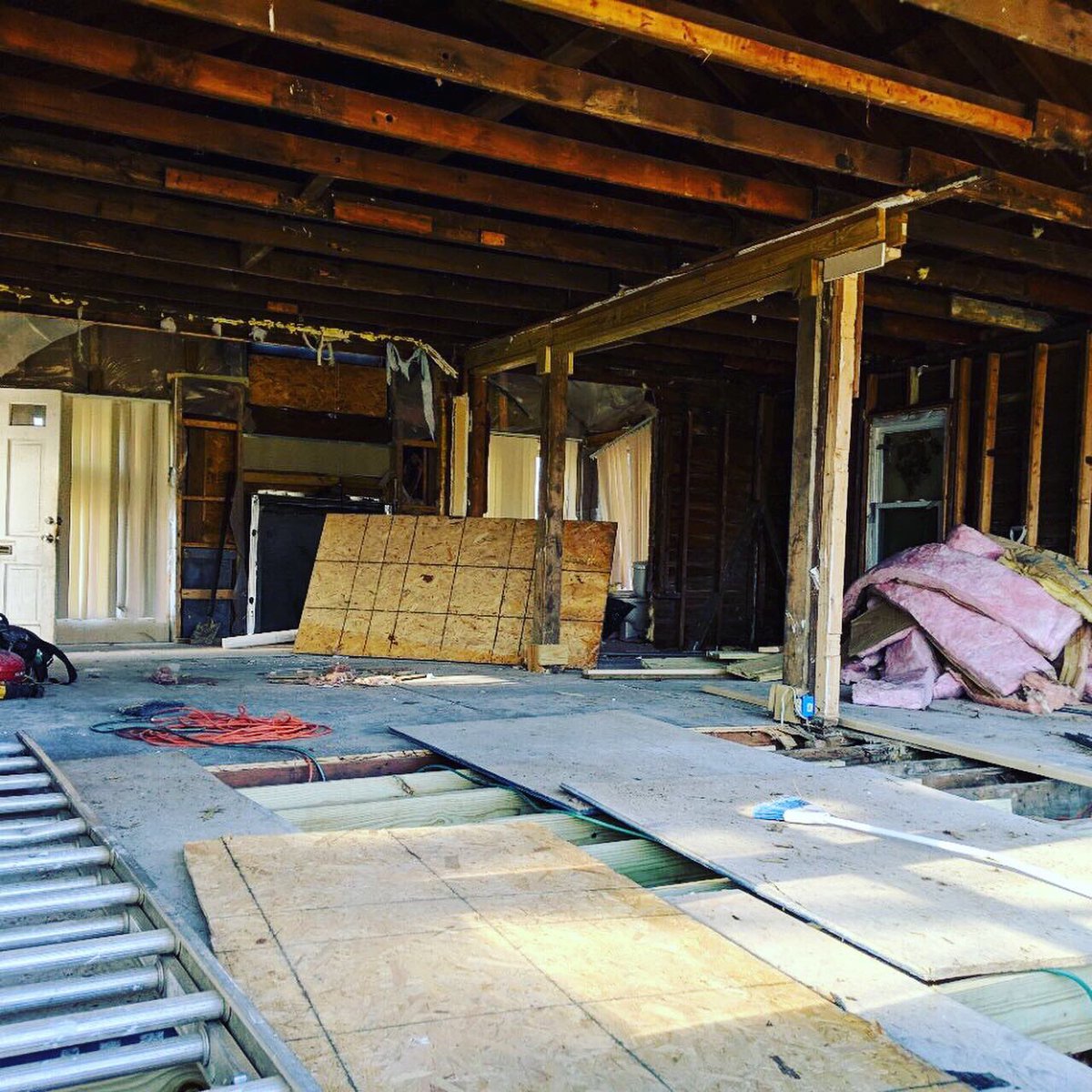 AlltecsVA's tweet photo. Fix and Flip! #alltecs #contractor https://t.co/QiAQFNfXKQ
