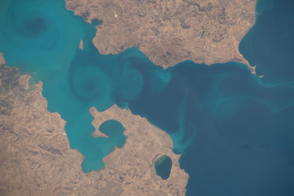 Earth is special. 🌎 It's the only place in the universe that we know contains life. Celebrate its beauty by taking a look at these breathtaking images of our home planet, as captured by crew members aboard the <a href="/Space_Station/">International Space Station</a>: go.nasa.gov/2Gvbjwc