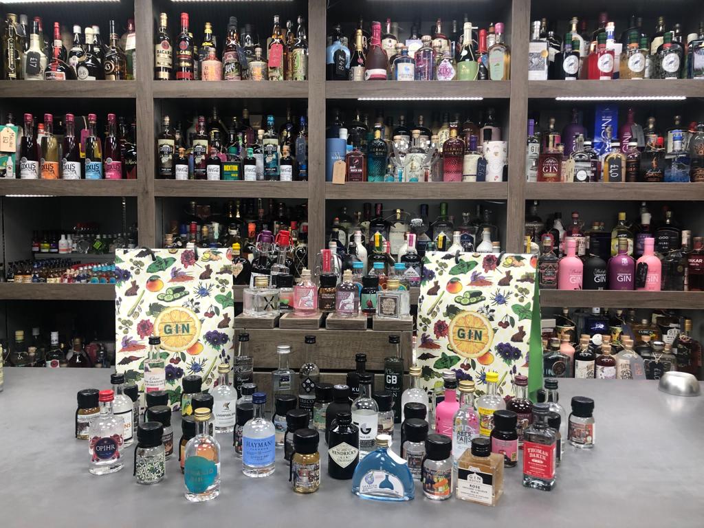 TheWiganRunner's tweet image. 🍹WIN 1 of 3 GIFT BAGS🍹
5 PREMIUM MINATURE GINS 

🍸LIKE 
🍷RETWEET
🍹FOLLOW @TheWiganRunner + @Bartonsest1917

Weve teamed up w/ @Bartonsest1917 2 give away 3 prizes worth £20 each

💫3 Winners Chosen Fri📆
Twitter/FB/Insta 
#Competition #GiveAway #Prize #BartonsWinesAndSpirits
