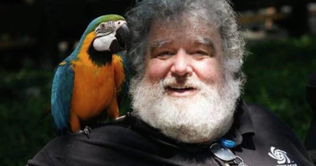 Chuck Blazer, FIFA executive committee. Pleaded guilty as part of the same scandal. Racketeering, wire fraud, tax evasion, money laundering. Died before sentencing.Two luxury apartments in Trump Tower. One for himself and one exclusively for his cats.  https://twitter.com/MorganCarlston/status/1155553236818046977