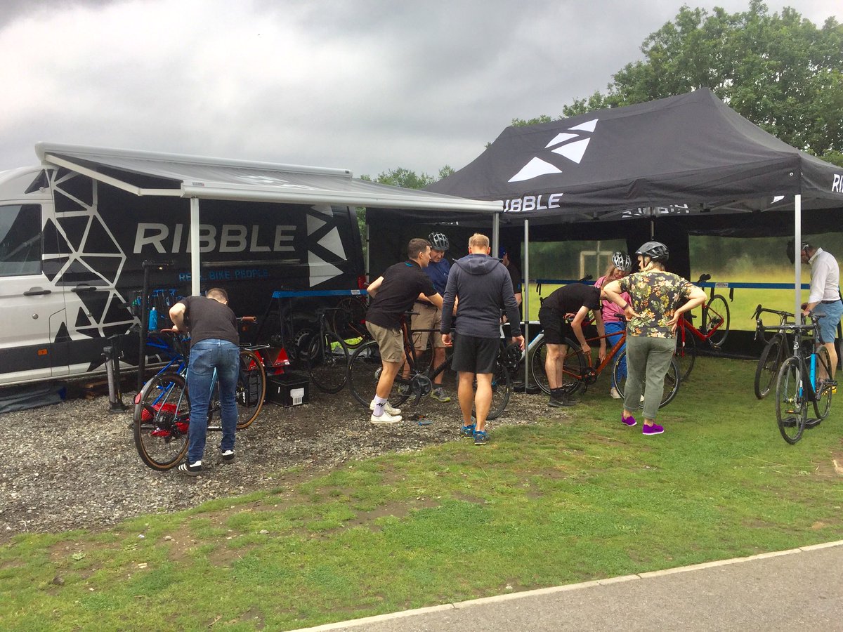 OdDesigns1's tweet photo. With ⁦@RibbleCycles⁩ demo day only over the hill at the Brownlee Centre it would have been rude not to pop over an see how they’re getting on with their #FastRacks https://t.co/gZxSTfE1Xf