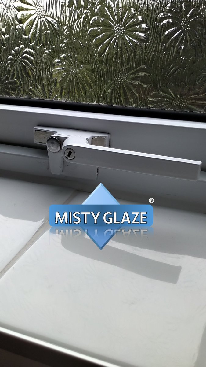 mistyglazing's tweet image. Window Repairs carried out at Misty Glaze.
Broken Window Locks, Broken Handles and Hinges.
#doubleglazingrepairs #windowlocks #windowhinges #essex #herts #london