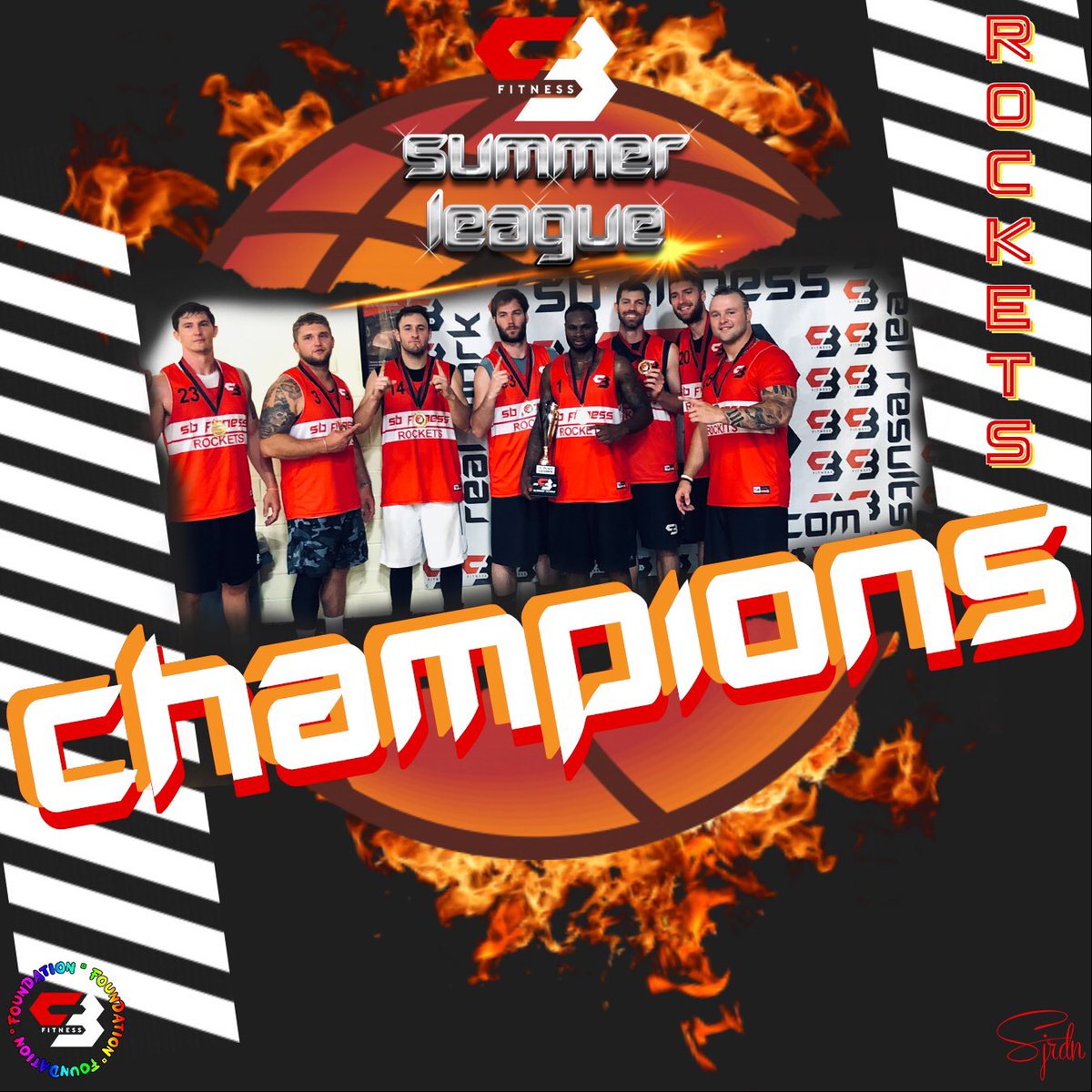 SBFitLLC's tweet photo. 2019 @SBFitLLC Summer League Champs!!! SB Fitness βRocketsβ
#SBSummerLeague
#RealWorkRealResults
#LLTub
#SBFoundation
πππβΉπ½ββοΈπ₯ https://t.co/WVgUoKntGD