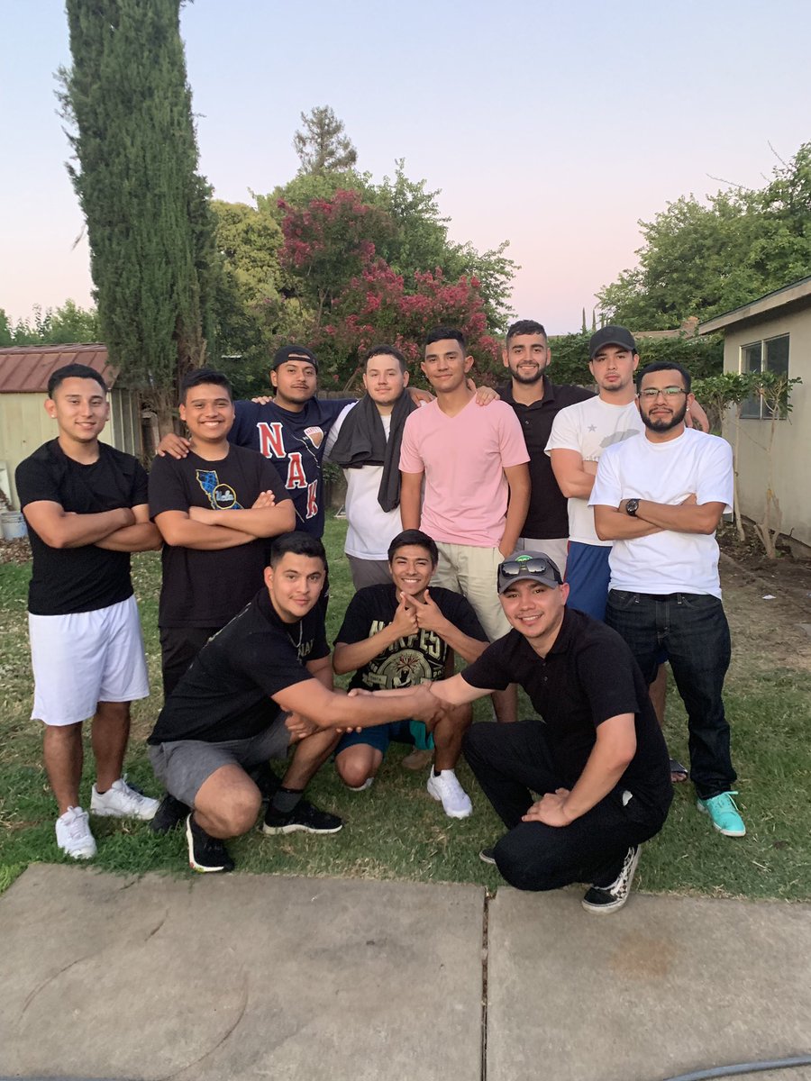 1DanielGuerrero's tweet image. Family away from home, Iota welcomes all bros whenever they want to slide through but with one condition. 

You have to die up first 🍺🎲
@SacStateNAK @NAKMU @NakBruins 
#IotaChapter #MuChapter #RhoChapter