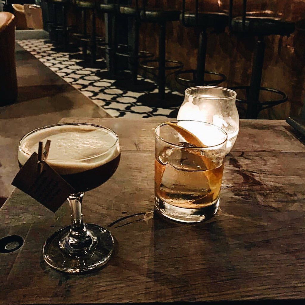 Sunday’s are always better when cocktails are involved 🍸