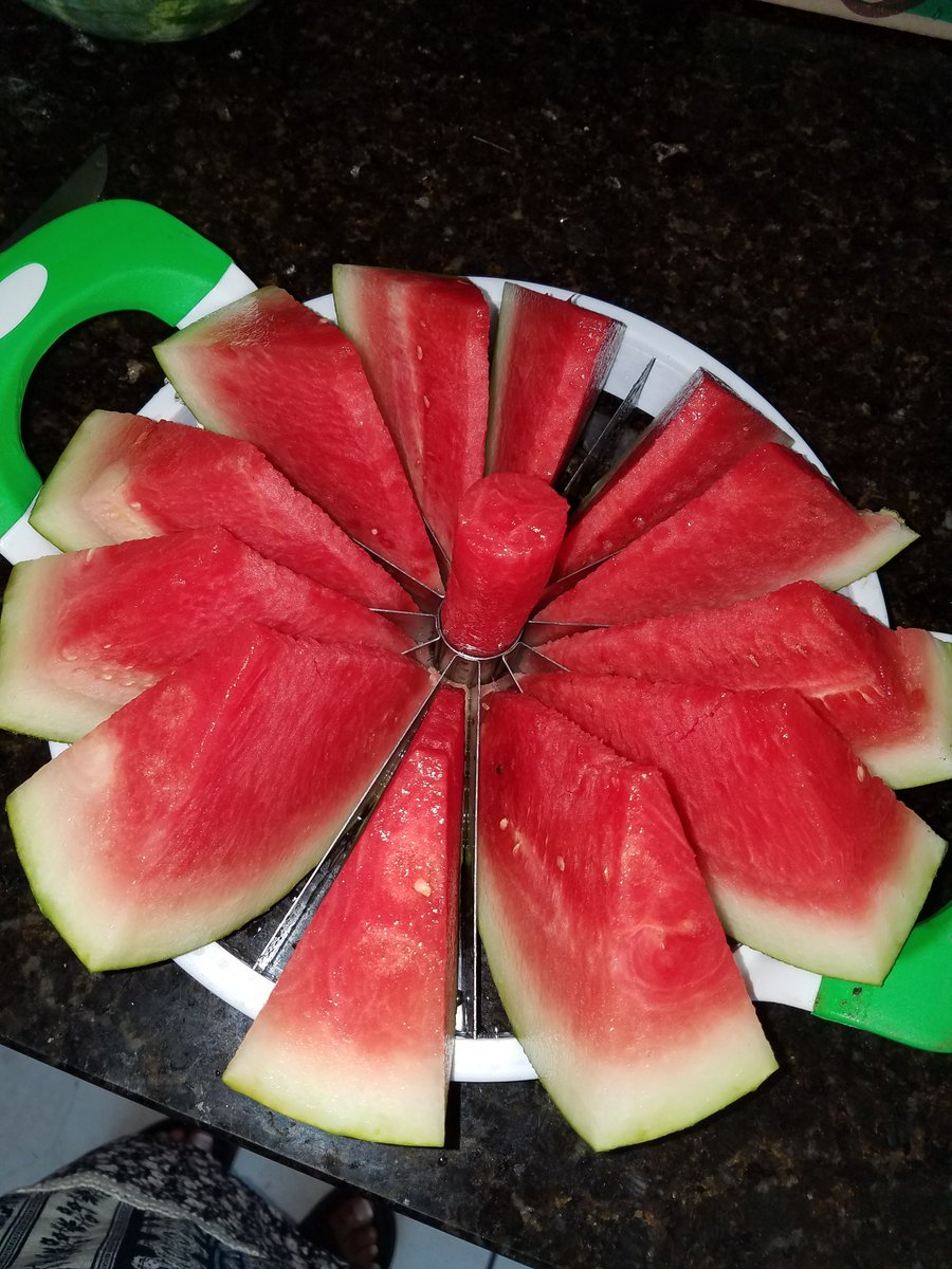 IExtendHair's tweet photo. Used my #Watermelon cutter today! https://t.co/XOueWCmVDD