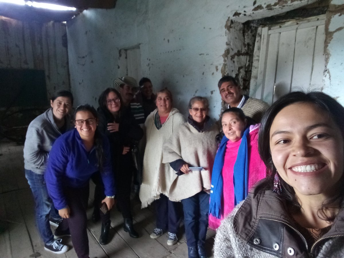 LORENAHESSE's tweet photo. A esta hora tuvimos la tercera sesión del CLACP Sumapaz en la vereda Concepción y la aprobación de la Agenda Participativa Anual #CulturaParaLaCiudad #MovidaLocal @CulturaenBta https://t.co/D5xo26tn6x