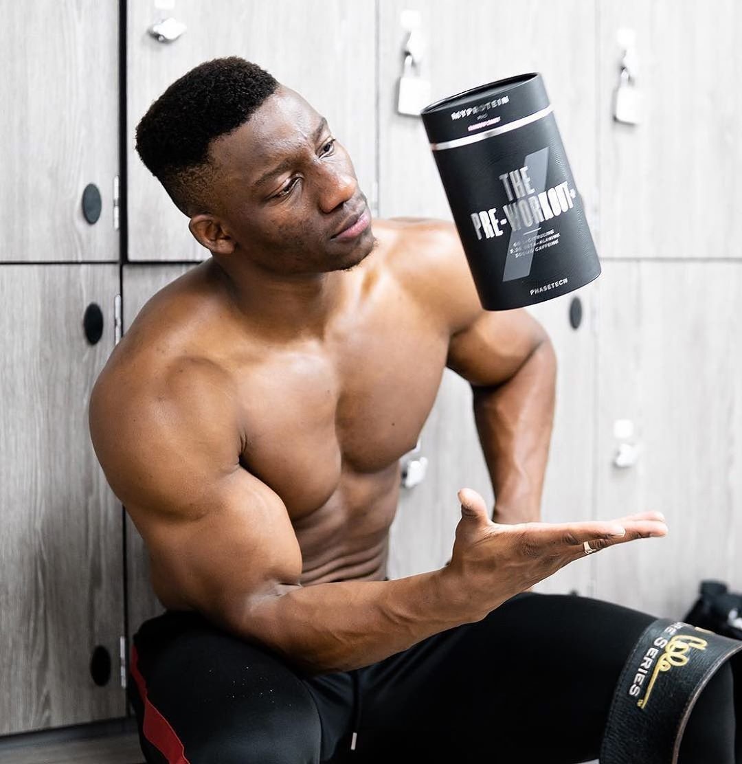 Myprotein's tweet photo. Fuel training sessions like never before with #PhaseTech, the next-generation of sports nutrition 👊
The dual phased release beadlets inside help you go stronger for longer 🙌
📸: @LubombaMunkuli
#FuelYourAmbition https://t.co/Ggbds1wPfe