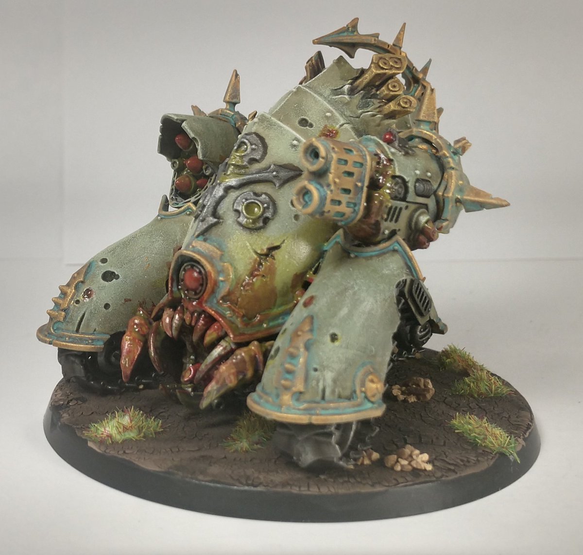 EthanHandwork's tweet photo. Myphetic Blight-Hauler number 2! You can find more of my work on Instagram @ handys_hobbies
#mypheticblighthauler #warhammer #warhammer40k #paintingwarhammer #paintingwarhammer40k #40k #deathguard #deathguard40k #daemonengine #chaosspacemarines #handys_hobbies https://t.co/XKMLknufBB