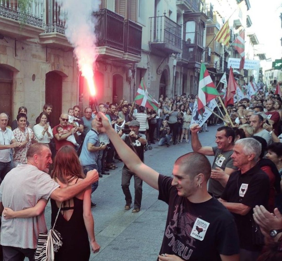 EAlioXfWwAENbSf.jpg:large