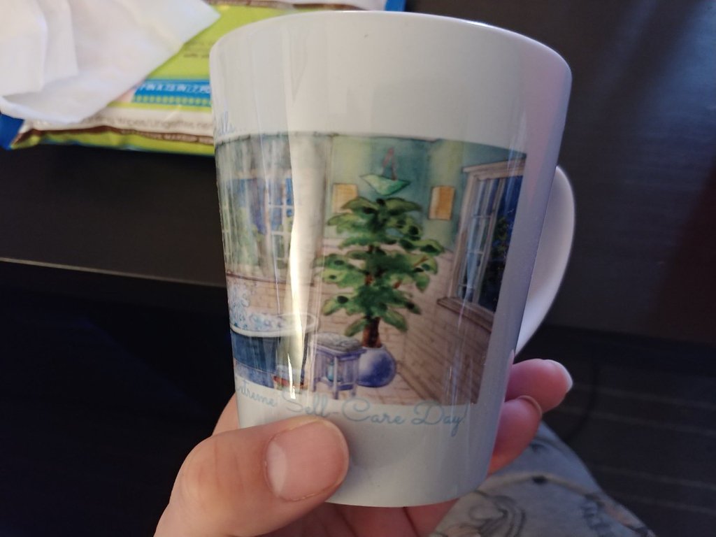 TheJessaChannel's tweet photo. I'm overjoyed to see our lovely @brownie1301 loving her tea-time mug and tote! I think a cup of hot sweet tea is definitely in order...π΅π΅π΅
Shop: https://t.co/nB9r7rO736
#RedbubbleCreative | #RedbubbleDesigner | #RedbubbleProducts | #RedbubbleCommunity https://t.co/tVaCiEwAWG