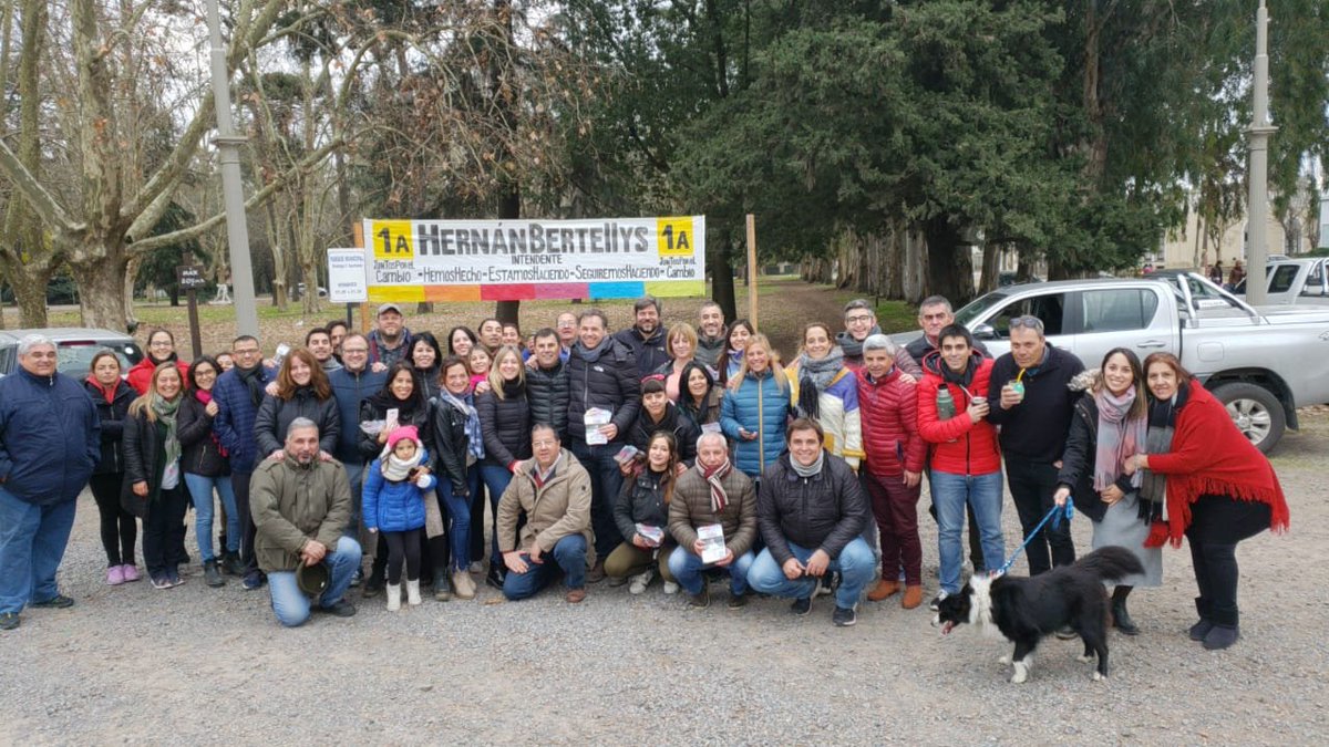 juntosazul_'s tweet photo. #Paso2019 #BertellysIntendente #SigamosHaciendo #Juntos https://t.co/5BN07dif8F