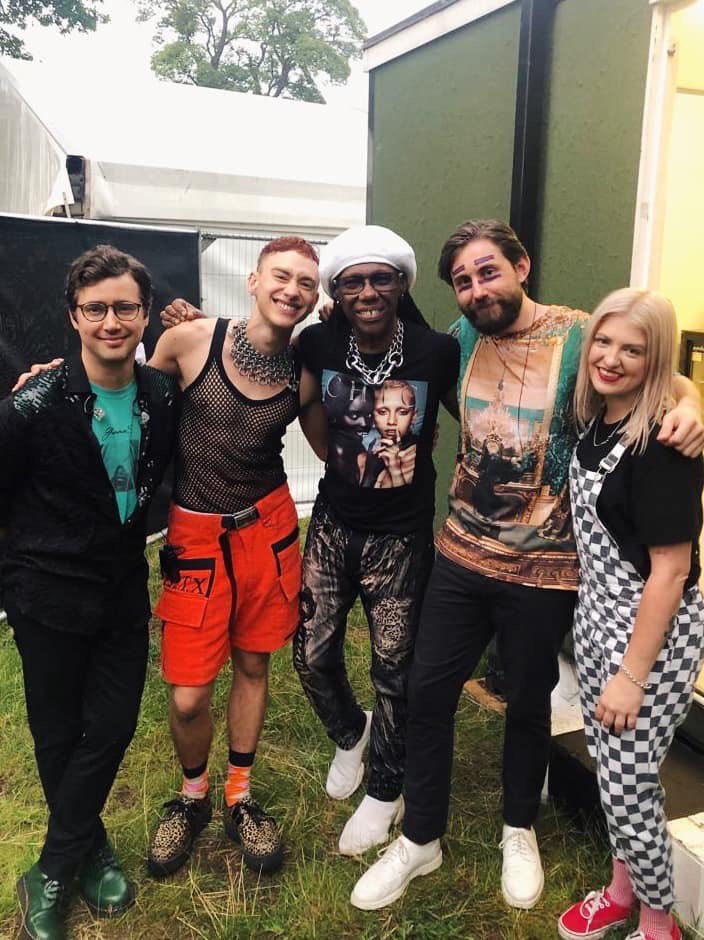 aliceyears's tweet photo. What a special photo. The legend @nilerodgers with the coolest most relevant and fabulous UK pop group...💖 https://t.co/82VsMeKXus