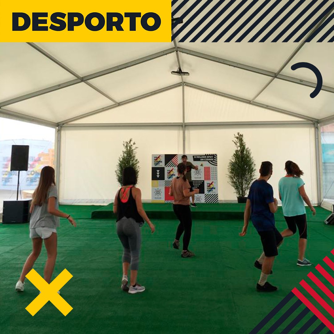 viladocondefest's tweet photo. Menos 1500 calorias para os que participaram 💪🏼 😍 
Zumba no VCF2019!

#zumba #zumbalovers #desporto #viladoconde #viladocondefest2019 #vcf2019 https://t.co/hhDj0zssef