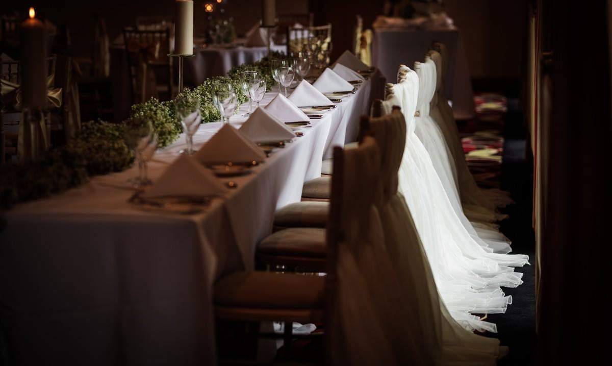 “Simplicity is the ultimate sophistication” 👰

This year, we’ve launched our Simplicity Package making planning your big day easier than ever. 🤵

Enquire today as premium 2019 dates are still available from just £2,000! 👇

 ow.ly/mrOV50oLJtv