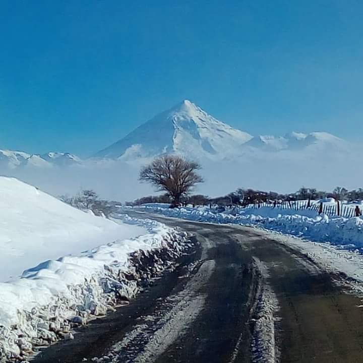 EnergiaNqn's tweet photo. #REITERAMOS #JunindelosAndes #SMA #VLA A pesar de la reparación del gasoducto Cordillerano, la empresa transportista, aún no está logrando entregar el gas a la presión necesaria para poder normalizar la operación. Solicitamos a los usuarios reduzcan el consumo. https://t.co/lrg4jbjyhH