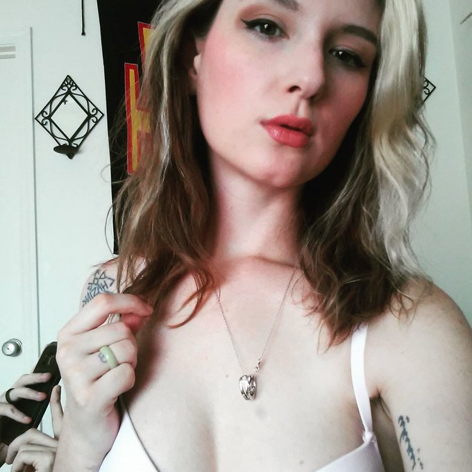 #Snapchat raffle for 100tks a ticket! = $5 a ticket for $30 value! https://t.co/Edctx0Zknp #xxx #porn<a href="/tag/snapchat"class="tags">#Snapchat</a><a href="/tag/porn"class="tags"><span>#porn</span></a><a href="/tag/xxx"class="tags"><span>#xxx</span></a><a href="/tag/premiumsnapchat"class="tags"><span>#premiumsnapchat</span></a><a href="/tag/privatesnap"class="tags"><span>#privatesnap</span></a>