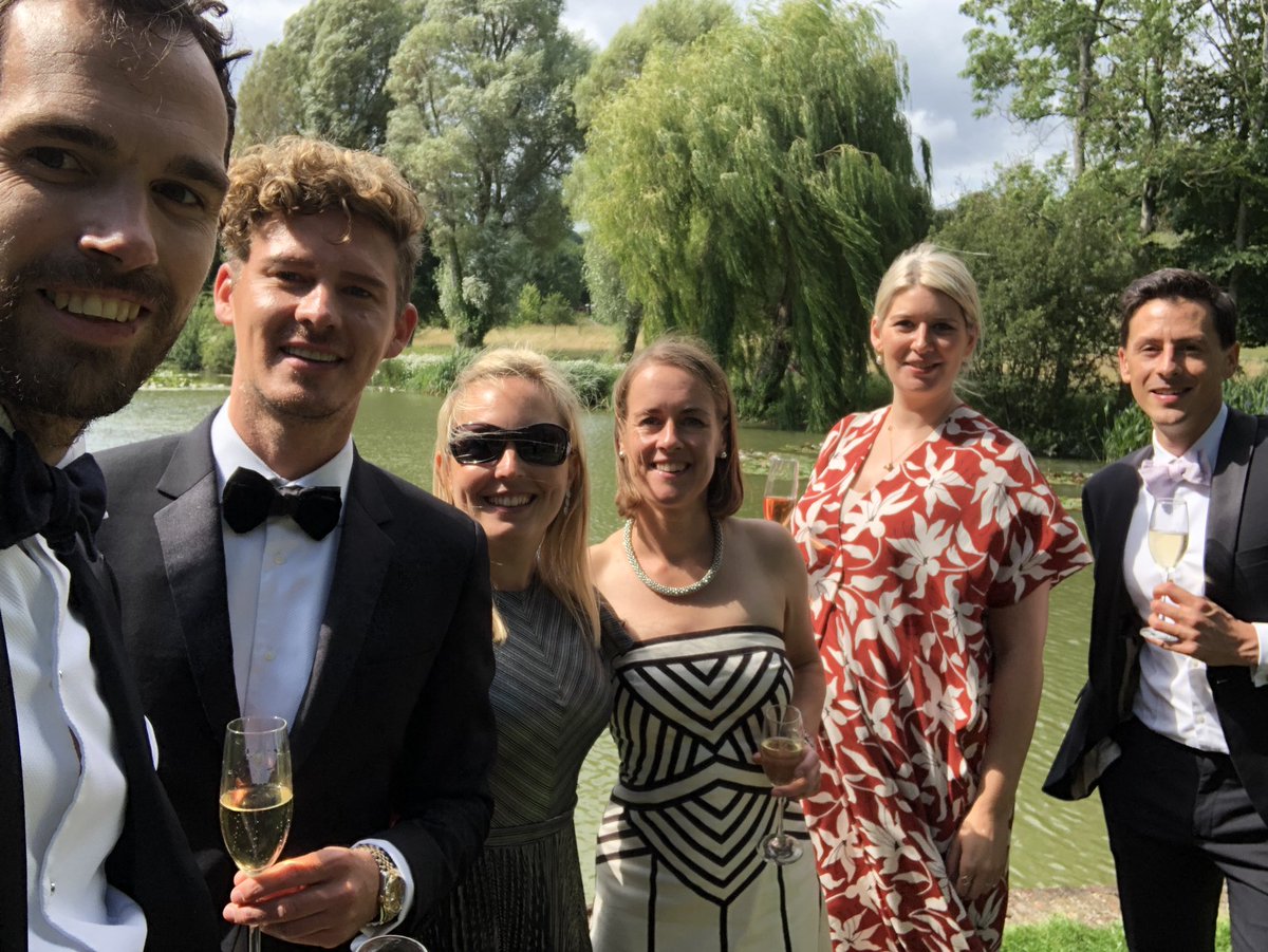 ArtistMdS's tweet photo. #glyndebourne never fails to impress, well done to the undersoody stepping up today in #cendrillon @glyndebourne #opra https://t.co/flMXmS67QA