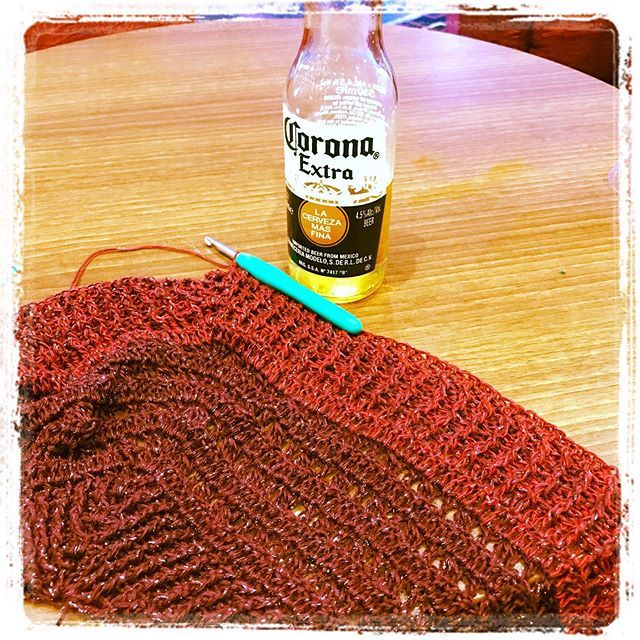 glowstars's tweet photo. While Alex is enjoying the kids’ evening entertainment I’m getting in some much needed crochet time. 🧶 https://t.co/ZjVSRuT64p https://t.co/Mj7oTStnCY