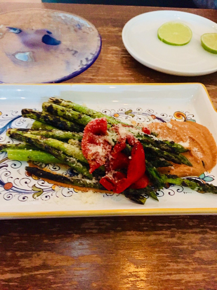 RT FoodDublin 'RT TheFoodie8: #GrilledAsparagus #SundriedTomatoPesto #RoastedRedPeppers #PecorinoRomano #PureDeliciousness #EatPgh #TrueCooks #SundayFunDay '