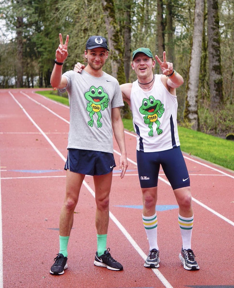 Bilbodatoad's tweet image. YERRRRRW! The Mischievous Mullet Man GETS ‘ER DONE!!!!👨🏻🇺🇸🍻🐸 

CONGRATS @craigathor on your First US Outdoor Title!!!!🏆🇺🇸 #ToadLyfe #Yeet #Yerw #USA #1500 #CraigEngels #Murica