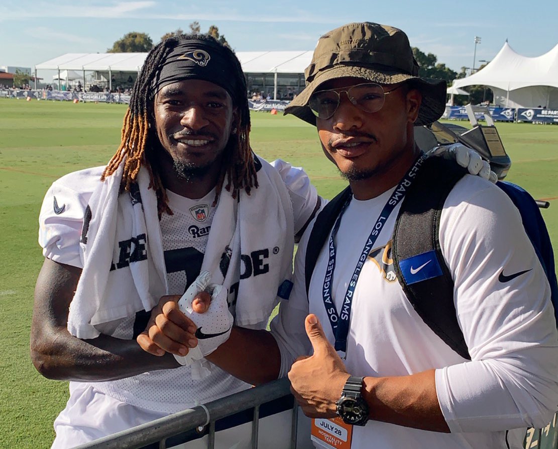 ashy_kneez's tweet photo. Today was a beautiful Sunday.. im thankful for all of my opportunities.
Class acts.. I love my guys!!πππΎπππΎπππΎπ
@RamsNFL @TG3II @slotgod23
#WhatPI https://t.co/TBr3iN1kuV