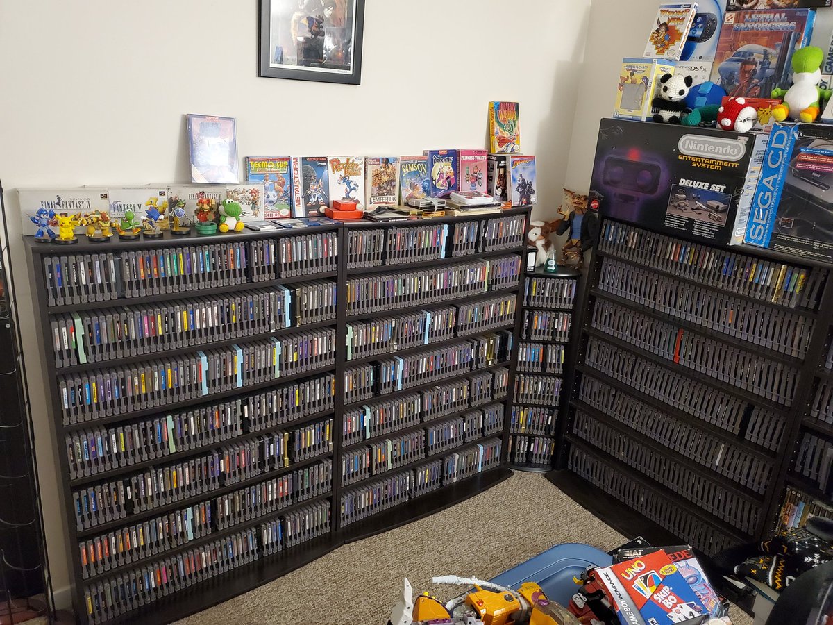Rekka_kun's tweet photo. @ilovegames2600 Just a bit. #NotEverything #TooMuchStuff https://t.co/H1k8LCBTJG