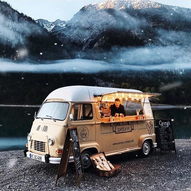 Your friendly #local #barista can be found halfway around the world, with your #Airbnb Host's advice on Roamlocal. ✈️ 🌏 ☕️ ❤️