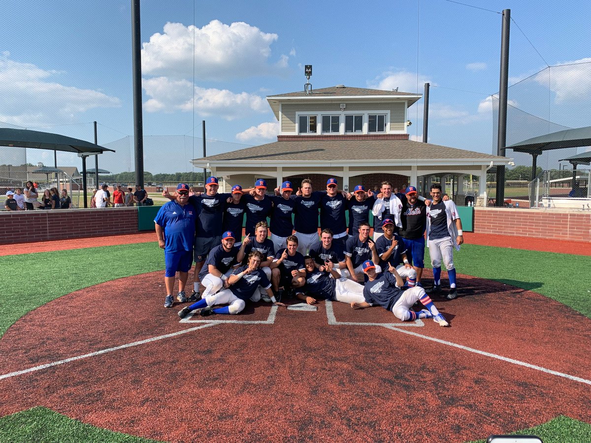 <a href="/GLCanadians/">Great Lake Canadians</a> <a href="/TorontoMets/">Toronto Mets</a> All Prospect World Series- Grand Park Diamond 6.

These guys must love their chips with dip. Congratulations <a href="/TorontoMets/">Toronto Mets</a> you guys had an amazing tournament!

#PTWorldSeries