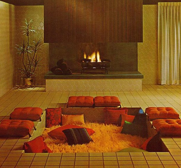 Is it OK to refer to this as a shag pit? If so, wow what a shag pit.
.
.
.
.
.
Via @retronothetero #retro #retrodecor #midcentury #postmodern #modern #wicker #wallpaper #vintage #decor #kitsch #70s #70sdecor #80s #80sdecor #shagcarpet #dayglo #interior #design #interiordesign
